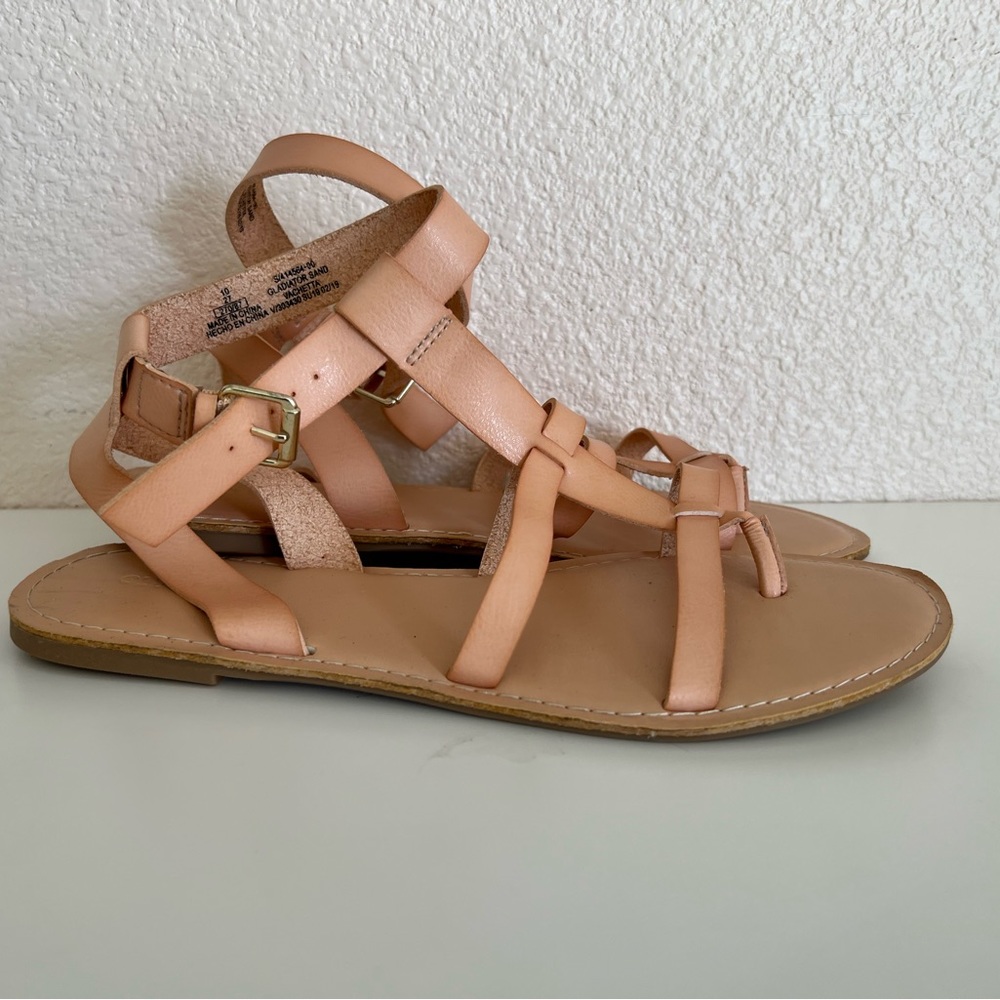 Old Navy Vachetta Gladiator Sandals